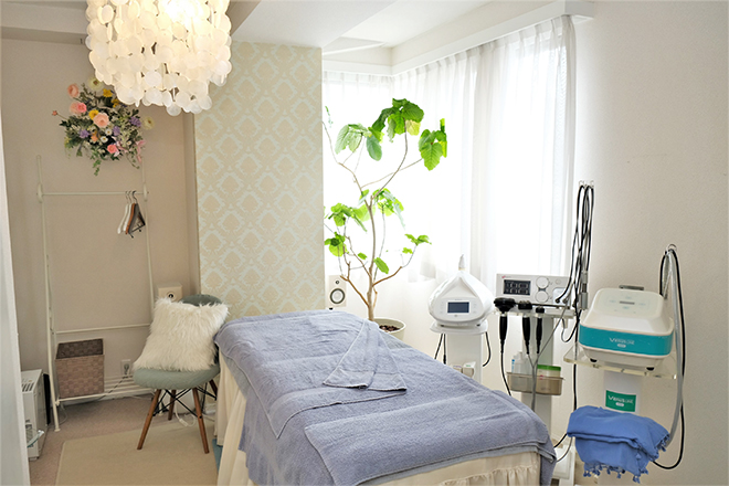 OEUF AZABU | 麻布のエステサロン