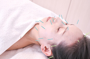 めぐむ美容鍼灸院 | 心斎橋のエステサロン