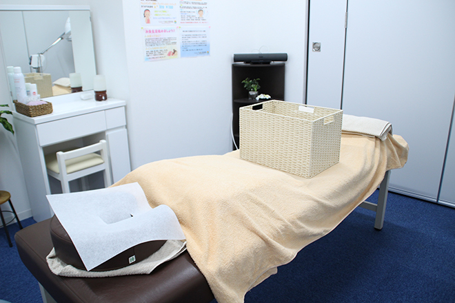 にじいろ鍼灸整骨院 長津田院 | 青葉台のエステサロン