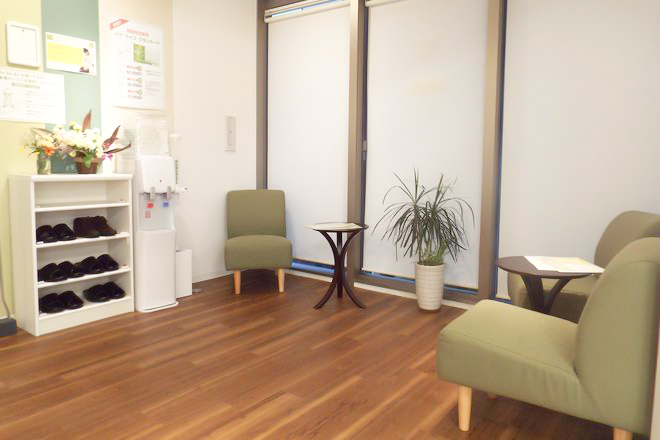 Re.Ra.Ku 東急ストア仲町台店 | 港北ニュータウンのリラクゼーション Re.Ra.Ku 東急ストア仲町台店 | 港北ニュータウンのリラクゼーション