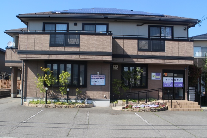 ボディケアサロン すみれ | 小松のリラクゼーション