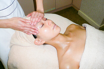 エステティックサロン カリス | 廿日市のエステサロン