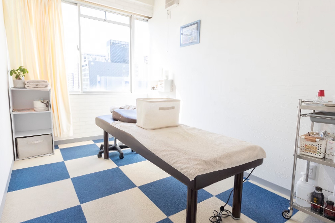 神手職人 B-Master | 関内のリラクゼーション 神手職人 B-Master | 関内のリラクゼーション