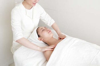 クリニカルエステ/イーズ 六甲アイランド店 | 灘/住吉のエステサロン