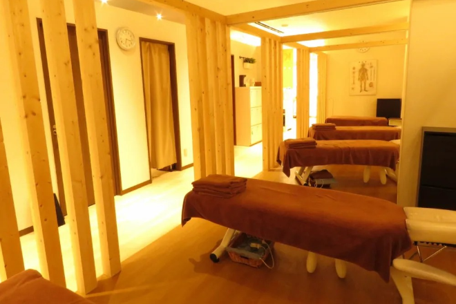 カラダファクトリー 札幌大通店 | 大通のリラクゼーション カラダファクトリー 札幌大通店 | 大通のリラクゼーション