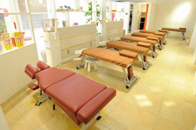 カラダファクトリー せんちゅうパル店 | 豊中のリラクゼーション カラダファクトリー せんちゅうパル店 | 豊中のリラクゼーション
