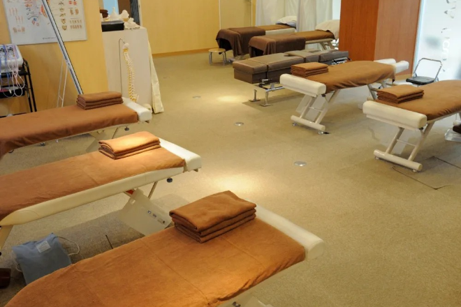 カラダファクトリー 神戸元町店 | 元町のリラクゼーション