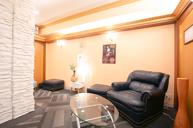 REINCARNA ARTIST | 本町のエステサロン