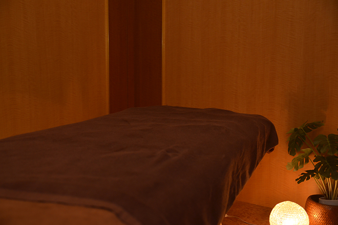 REINCARNA ARTIST | 本町のエステサロン