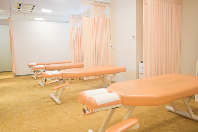 骨盤矯正RUNWAY | 名駅のリラクゼーション