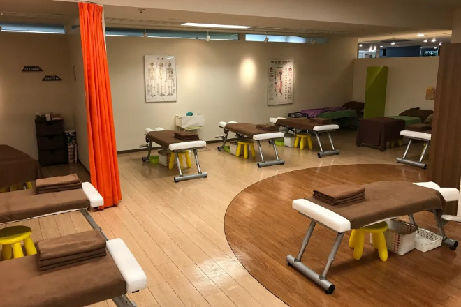 カラダファクトリー丸井吉祥寺店 | 吉祥寺のリラクゼーション