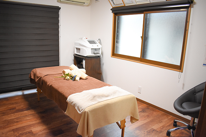 a la mode Salon 花 | 南房総のリラクゼーション