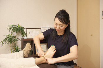 足裏からココロとカラダを癒すサロンCuna | 天満橋/谷町四丁目のリラクゼーション