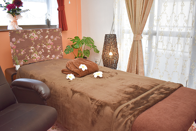 小顔整顔サロン チャロアイト | 伊勢崎のリラクゼーション