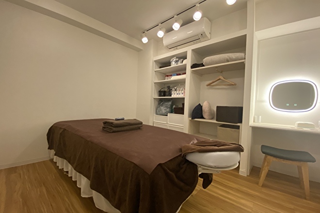 ワックス脱毛&光美容脱毛 ZERO Beauty | 池袋のエステサロン ワックス脱毛&光美容脱毛 ZERO Beauty | 池袋のエステサロン