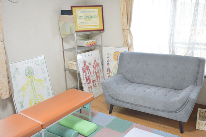 カイロプラクティック オフィス プラム | 岡崎のリラクゼーション