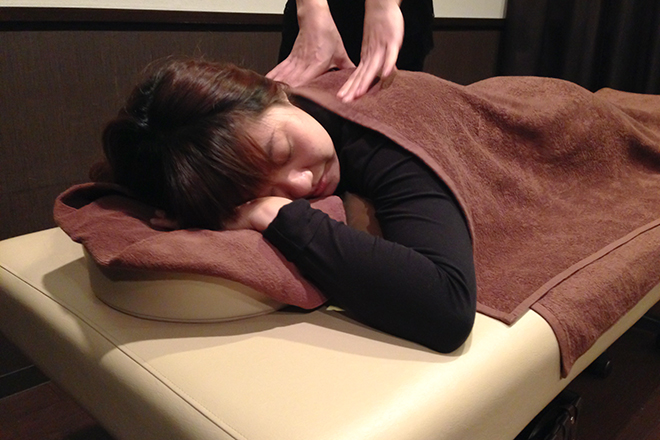 こり道楽 ~難波・道頓堀「本格安」マッサージ三昧~ | なんばのリラクゼーション