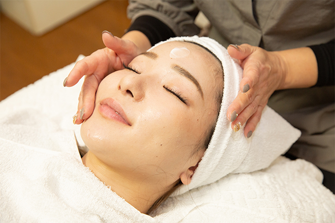 Charla Reina | 香芝のエステサロン Charla Reina | 香芝のエステサロン