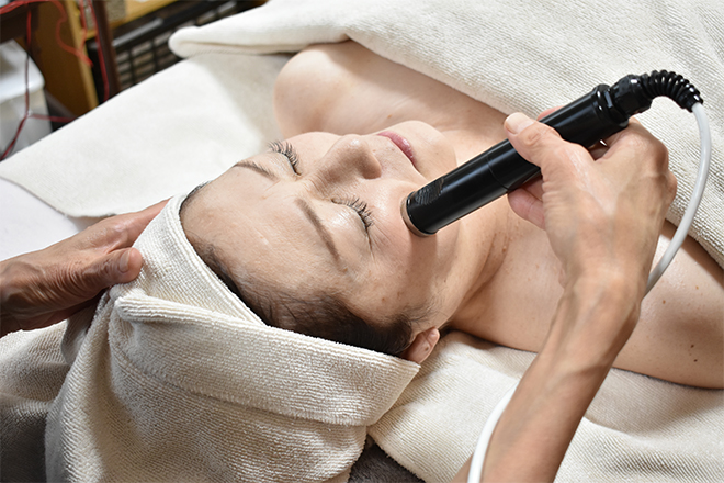 your room brisk | 御器所のエステサロン