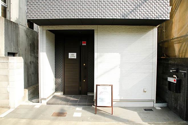 プライベート脱毛サロン OZAKI 西宮北口店 | 西宮のエステサロン