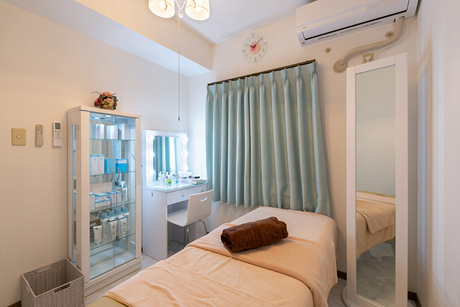 カイロプラクティック 楓 | 四日市のエステサロン