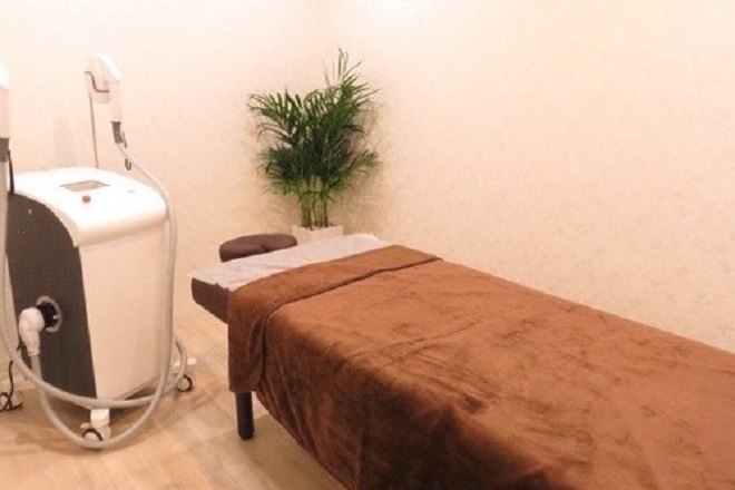 脱毛サロン KING&QUEEN | 天神/大名のエステサロン