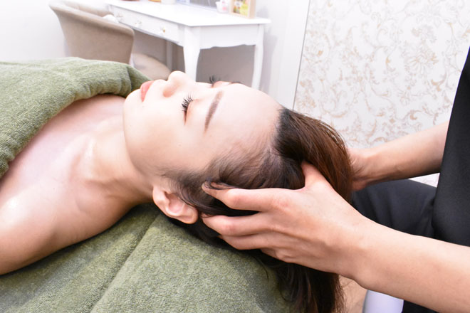 リフレクソロジーと小顔ヘッドスパの専門サロン ラヴィ | 船橋のリラクゼーション