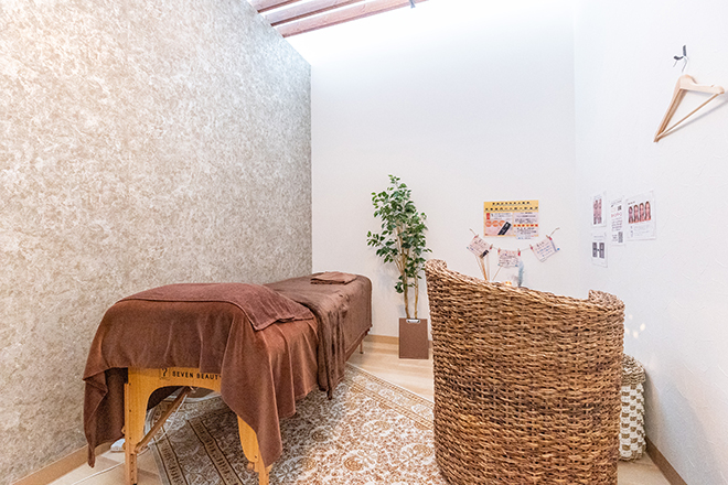 頭蓋骨 小顔矯正サロン gracefioreモラージュ柏店 | 柏のエステサロン 頭蓋骨 小顔矯正サロン gracefioreモラージュ柏店 | 柏のエステサロン