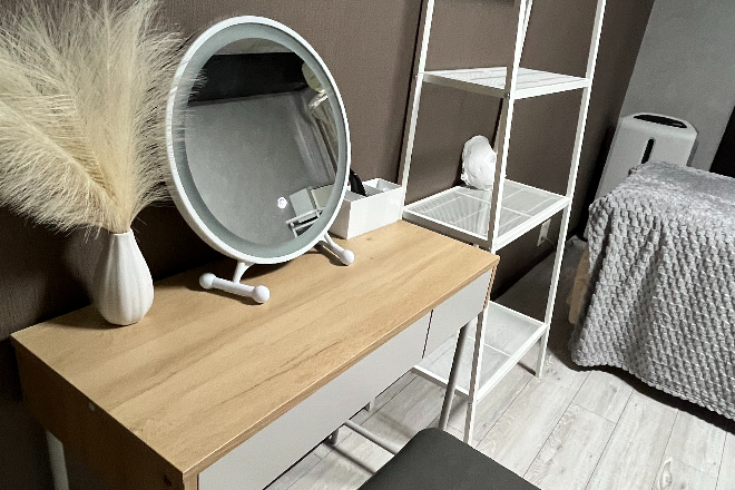 頭痛・肩こり専門ドライヘッドスパ&眉サロン B&H 心斎橋 | 心斎橋のエステサロン