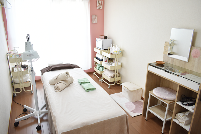 美容鍼灸サロン yuria | 三鷹のエステサロン