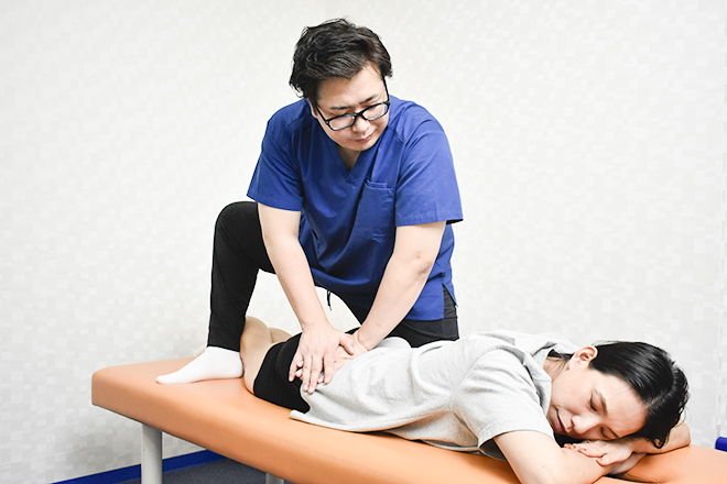 ケアーズ整骨院・鍼灸院 | 中野のリラクゼーション