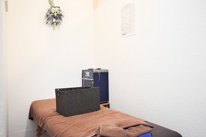 AZRONE美容鍼灸・鍼灸治療院 | 吉祥寺のリラクゼーション