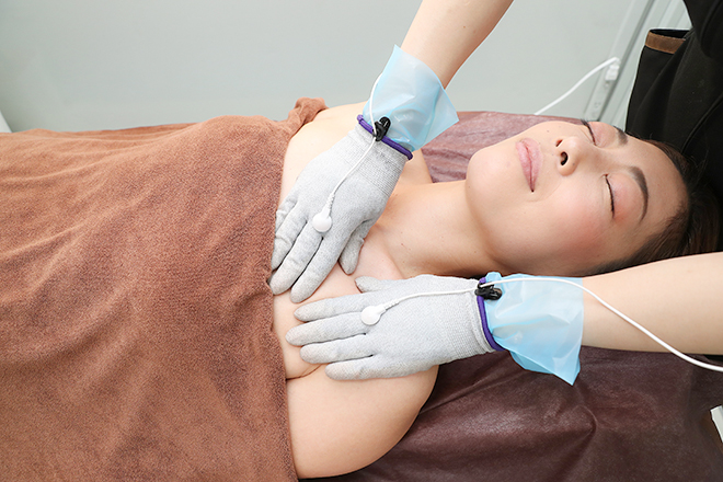 Rakulease Salon de mare | 江南のリラクゼーション