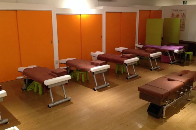 カラダファクトリー晴海トリトン店 | 門前仲町のリラクゼーション