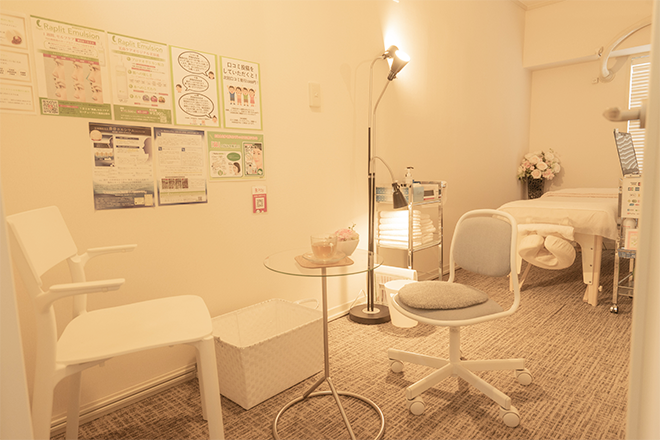 隆鼻矯正専門店 Raplit福岡天神店 | 天神/大名のエステサロン