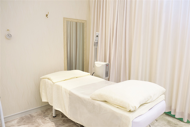 イーズスリミングプロ 横浜コレットマーレ店 | 桜木町のエステサロン イーズスリミングプロ 横浜コレットマーレ店 | 桜木町のエステサロン