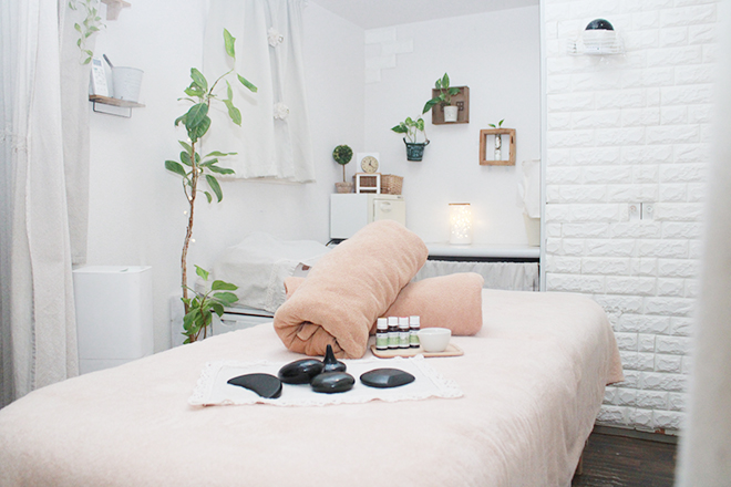 アロマ&ホットストーンるーむ ecru | 武蔵小杉のリラクゼーション