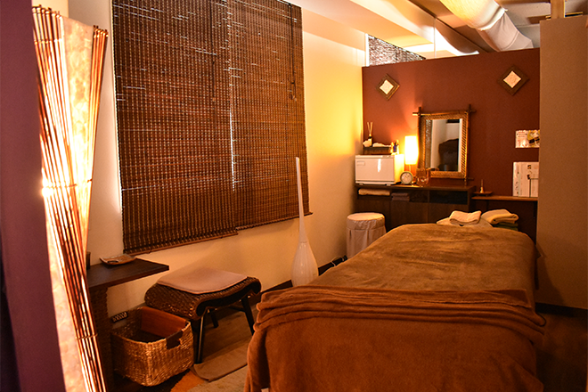 Luwan タイ古式&アロマ&黄土よもぎ蒸し | 本町のリラクゼーション