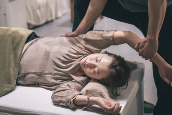 ヘッドスパ専門店 えがおのまんま | 河原町/木屋町/先斗町のリラクゼーション ヘッドスパ専門店 えがおのまんま | 河原町/木屋町/先斗町のリラクゼーション