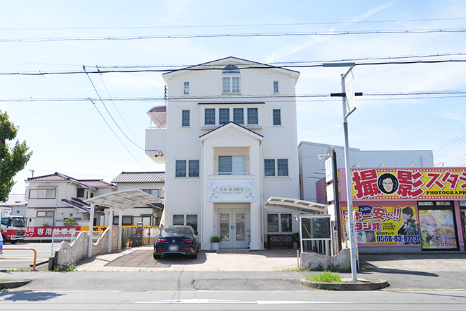 ヒーリングサロン LAMORE | 春日井のエステサロン