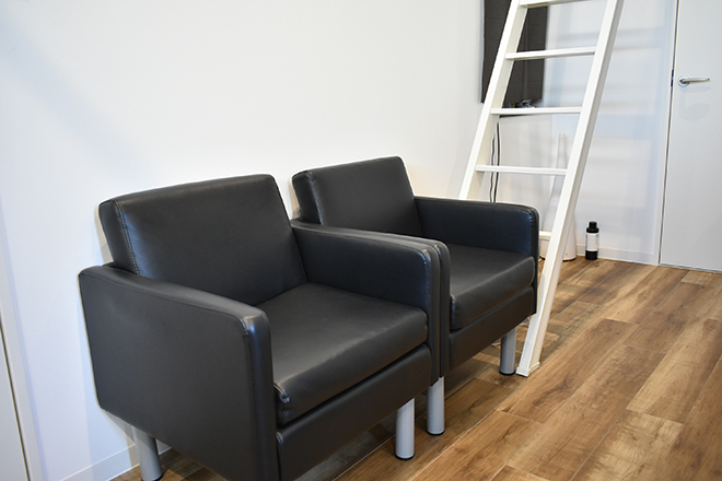 パーソナルジム×痩身エステ EMINY LIFE | 岡山のエステサロン