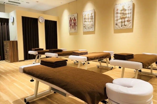 カラダファクトリー 新宿京王モールアネックス店 | 新宿のリラクゼーション カラダファクトリー 新宿京王モールアネックス店 | 新宿のリラクゼーション