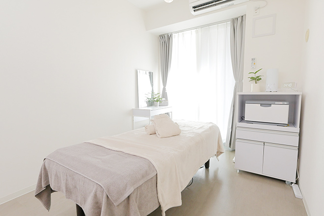 目元ケア専門エステサロンLumiere ルミエール | 天満橋/谷町四丁目のエステサロン 目元ケア専門エステサロンLumiere ルミエール | 天満橋/谷町四丁目のエステサロン