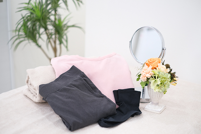 【小顔矯正 骨盤矯正 美姿勢矯正】GINZA 美容整体サロン Happiness | 日本橋のリラクゼーション 【小顔矯正 骨盤矯正 美姿勢矯正】GINZA 美容整体サロン Happiness | 日本橋のリラクゼーション