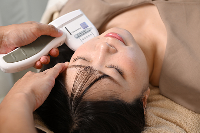 小顔・肌質改善サロンespoir ハーブピーリング/毛穴/痩身/フェイシャル | 心斎橋のエステサロン