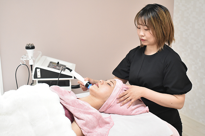 毛穴ケア×たるみ改善で素肌に自信 エイジング専門 モンレーヴ | 和歌山のエステサロン 毛穴ケア×たるみ改善で素肌に自信 エイジング専門 モンレーヴ | 和歌山のエステサロン