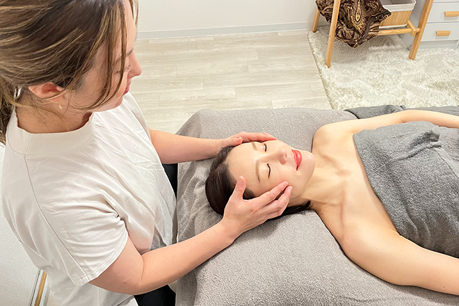 小顔セラピー LIL | 八尾のリラクゼーション
