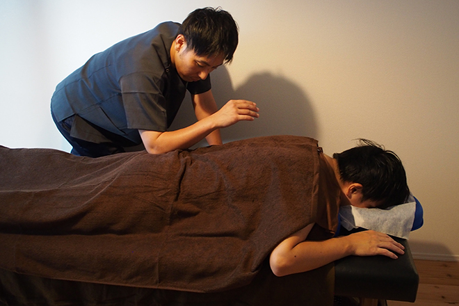 SHIMOKAWA鍼灸整骨院 | 灘/住吉のリラクゼーション SHIMOKAWA鍼灸整骨院 | 灘/住吉のリラクゼーション