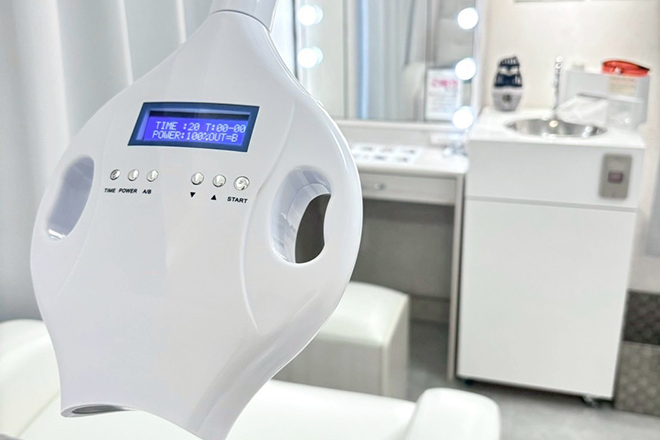 【ホワイトニング専門店】ホワイトニングショップ千葉店 | 千葉のリラクゼーション