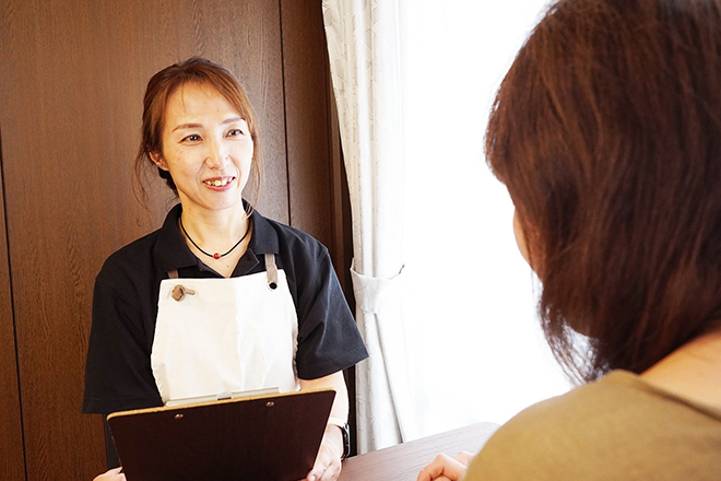 よもぎ蒸しサロン インテレッセ | 広島駅周辺のリラクゼーション